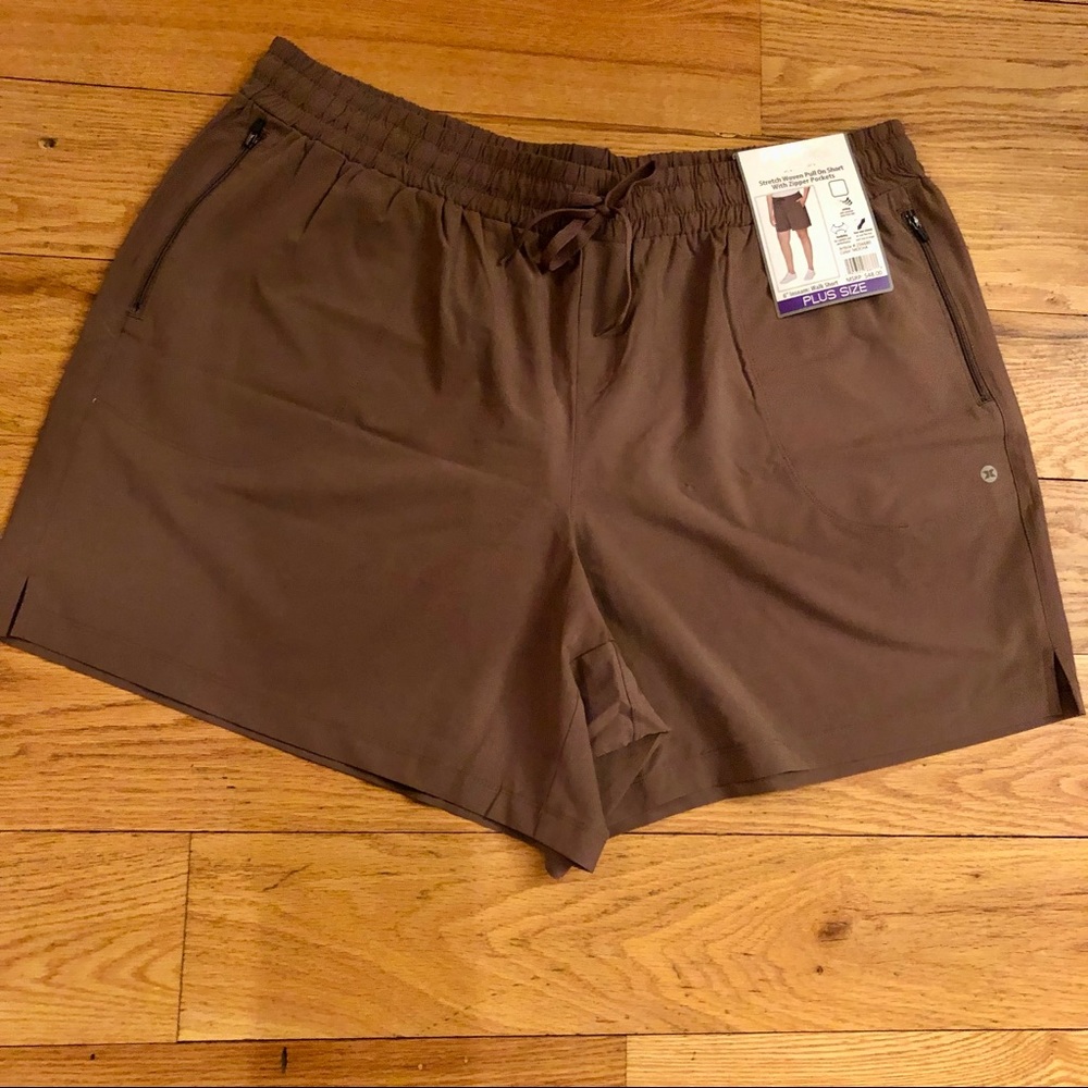 RBX Women’s Size 2X Mocha Stretch Woven Pull On Short With Zipper Pockets